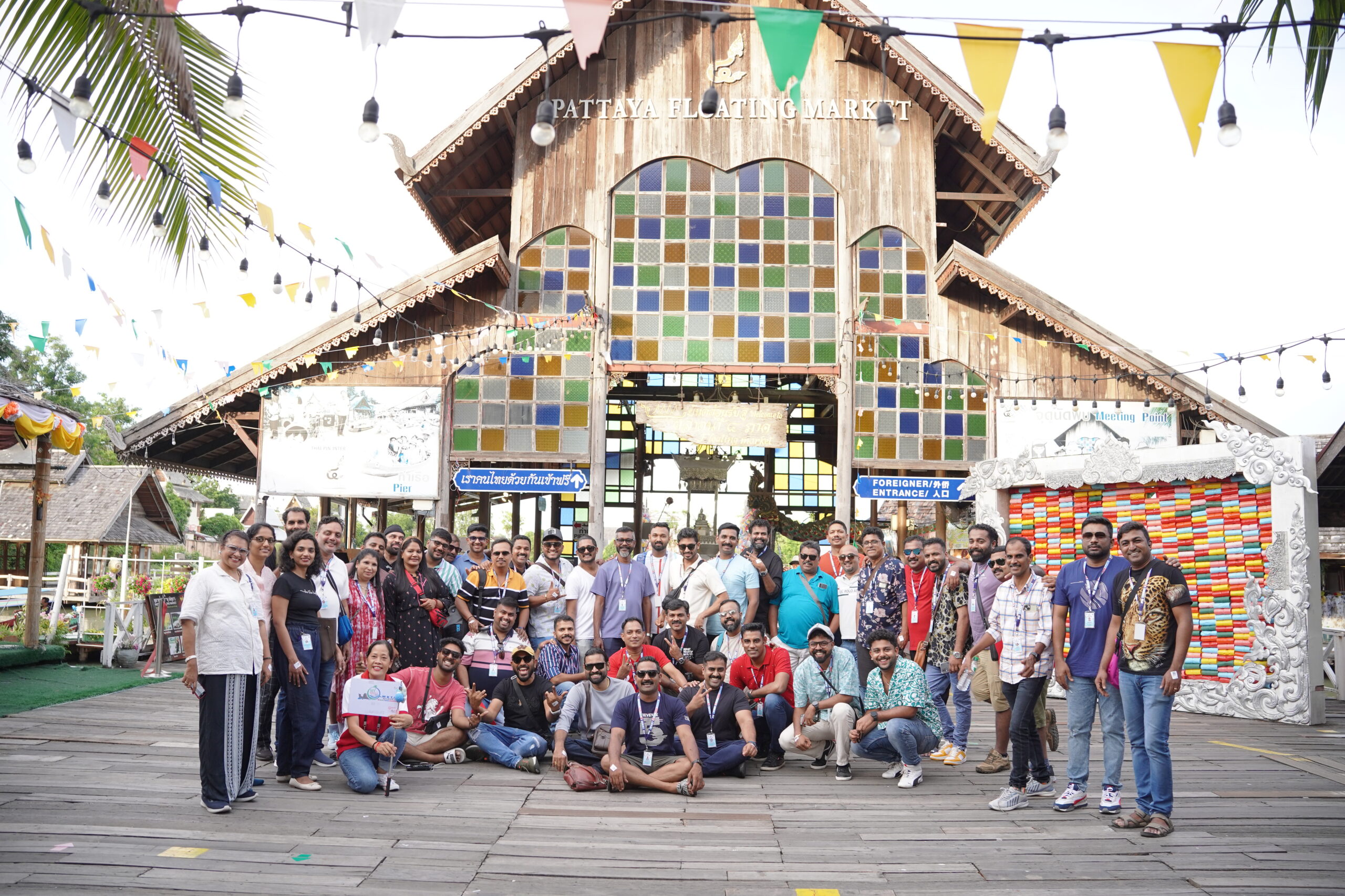 Team MKTA at Pattaya Floating Market